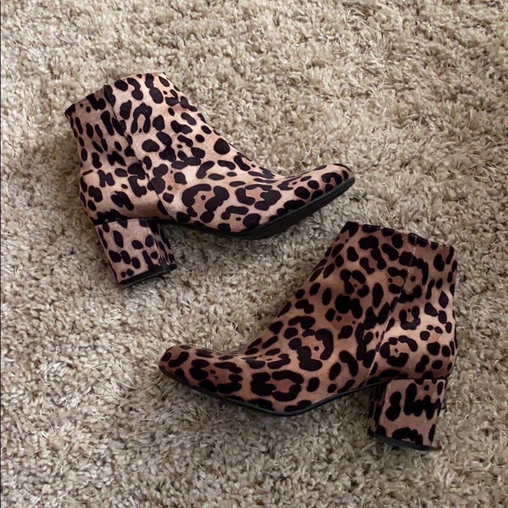 Leopard booties